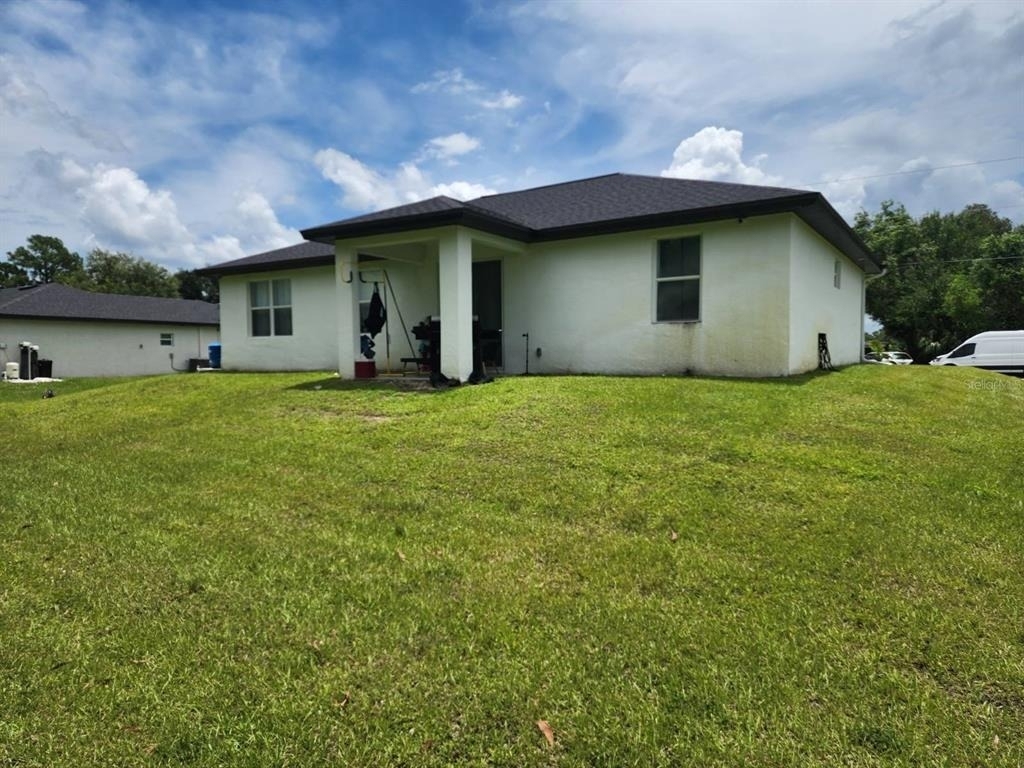 1405 Unice Avenue N - Photo 13