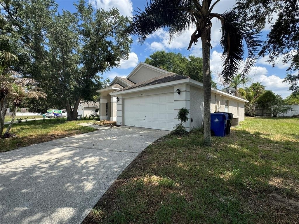 2347 Blake Way - Photo 4