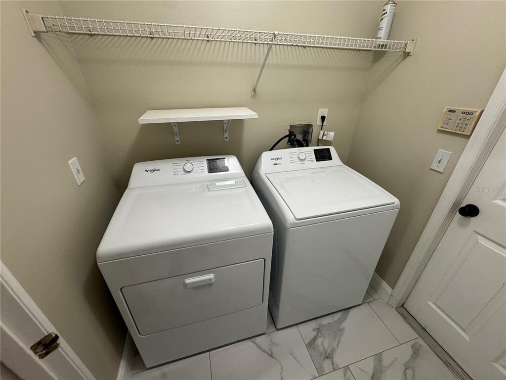 2347 Blake Way - Photo 26