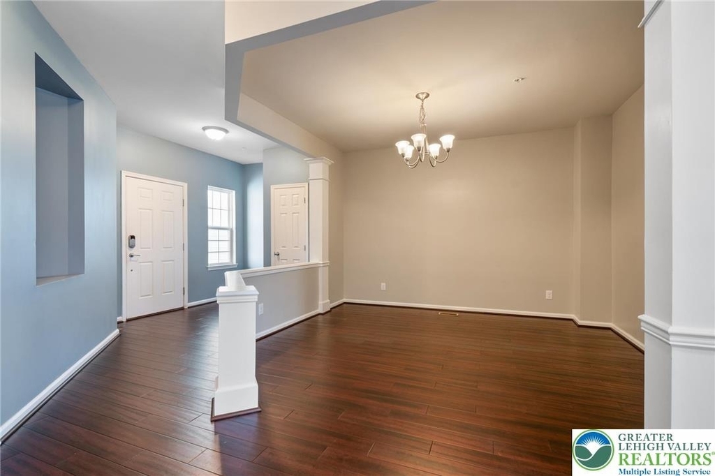 8455 Starling Road - Photo 5