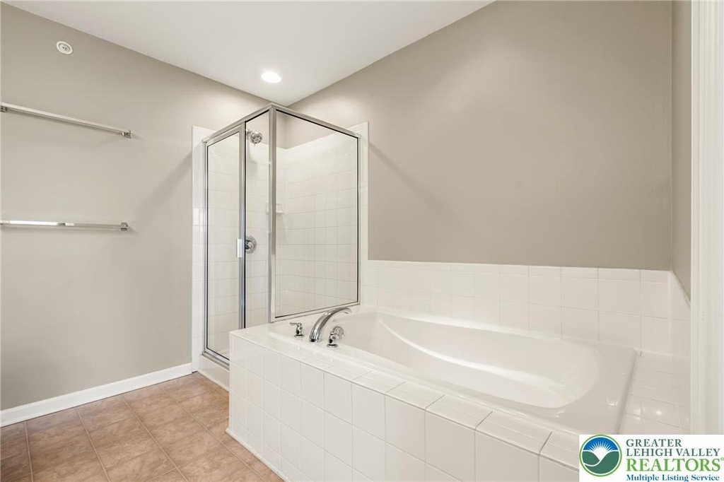 8455 Starling Road - Photo 16