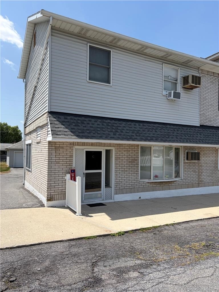 3550 Linden Street - Photo 0