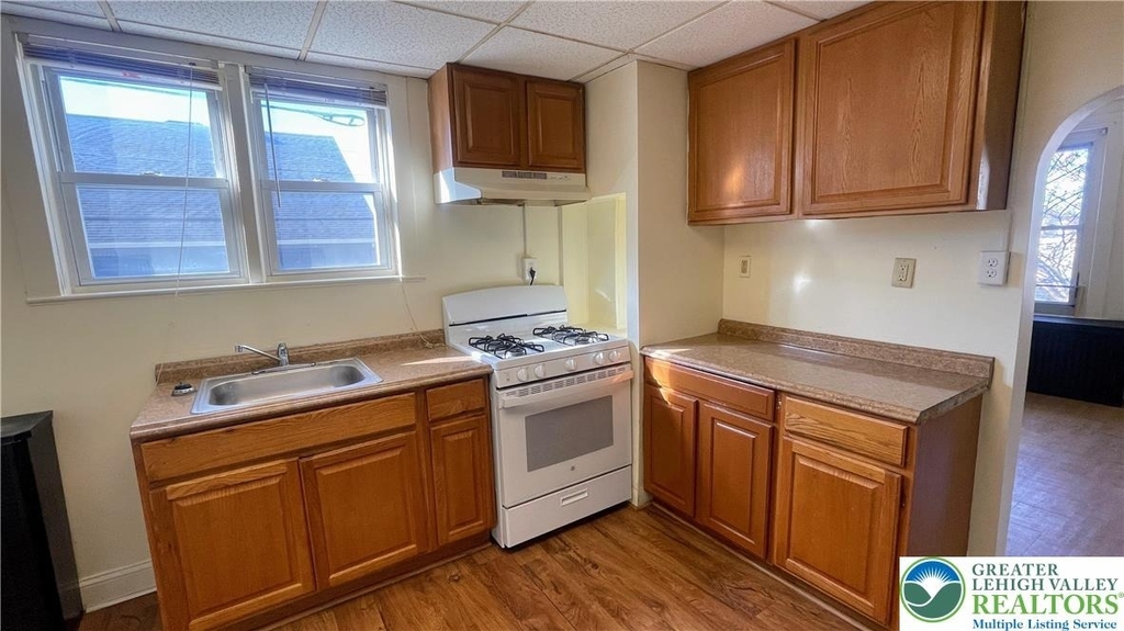 1224 Lehigh Street - Photo 4