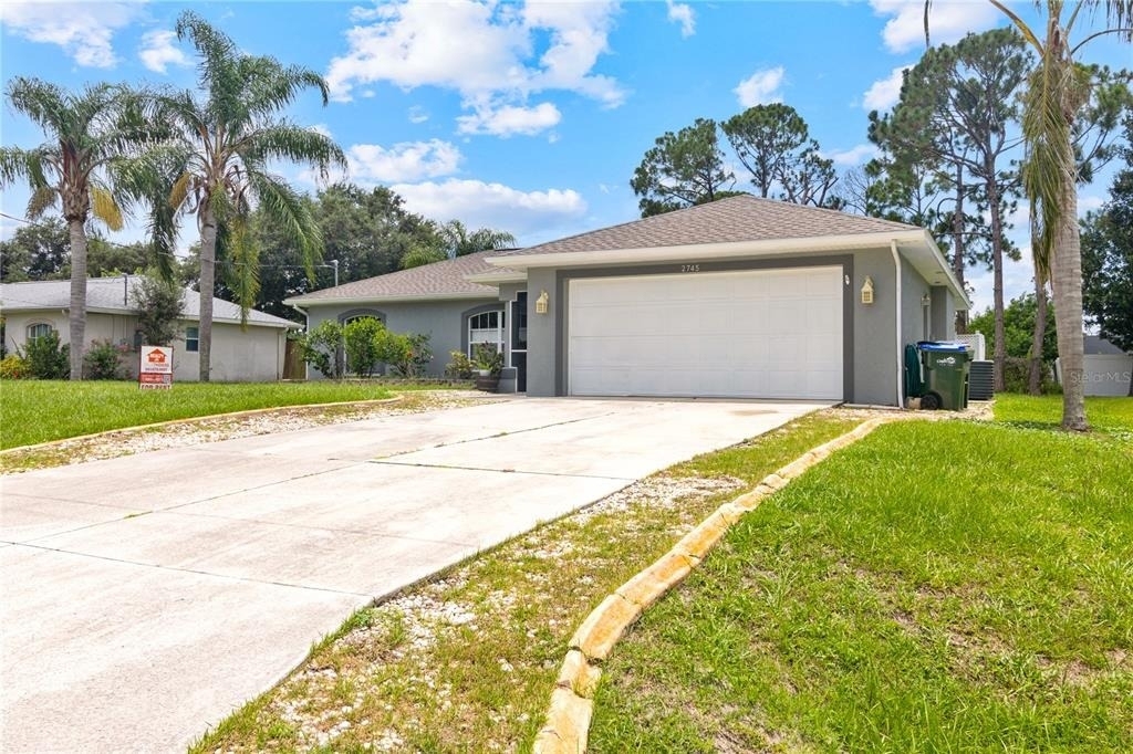 2745 Nellie Lane - Photo 0