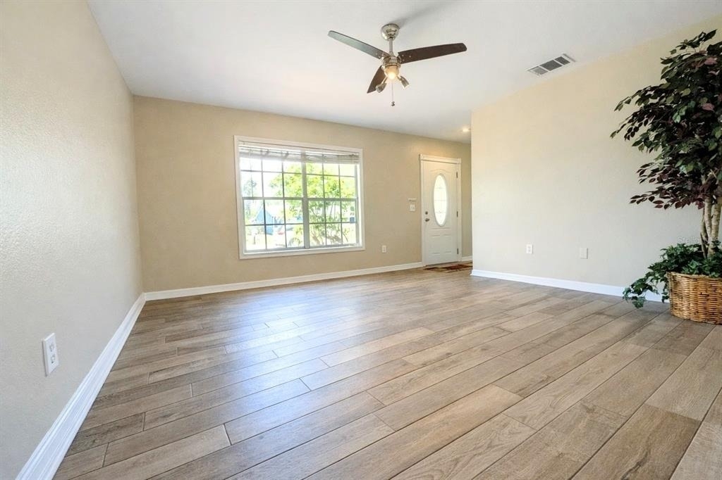 6734 Stardust Avenue - Photo 8