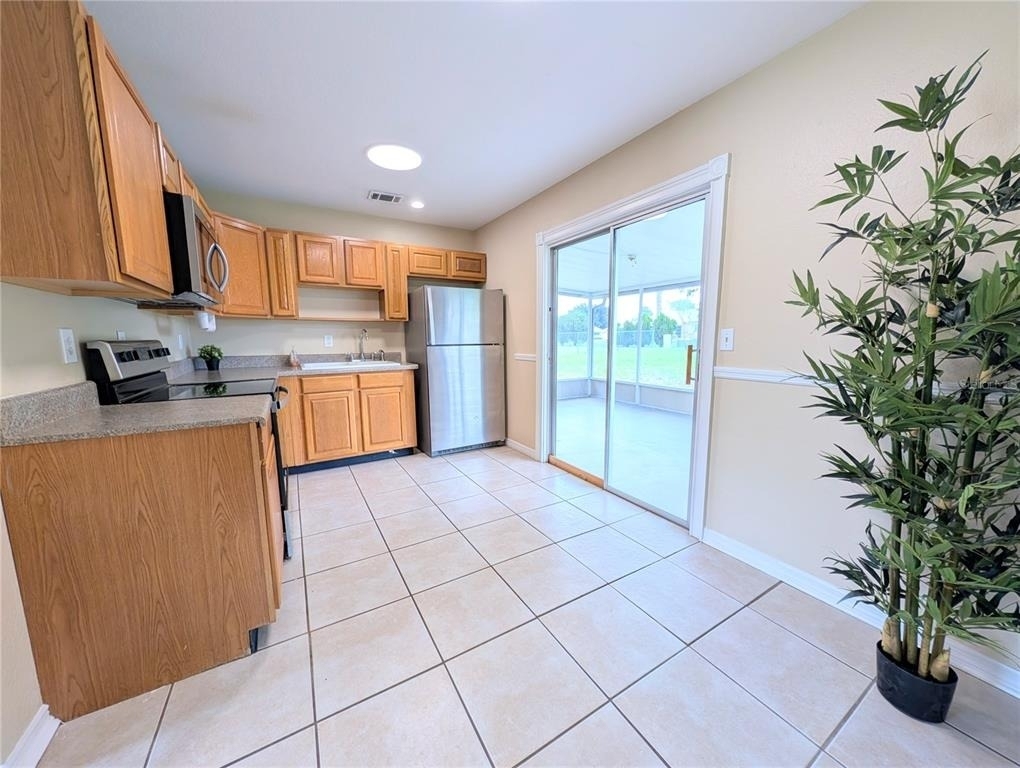 6734 Stardust Avenue - Photo 10