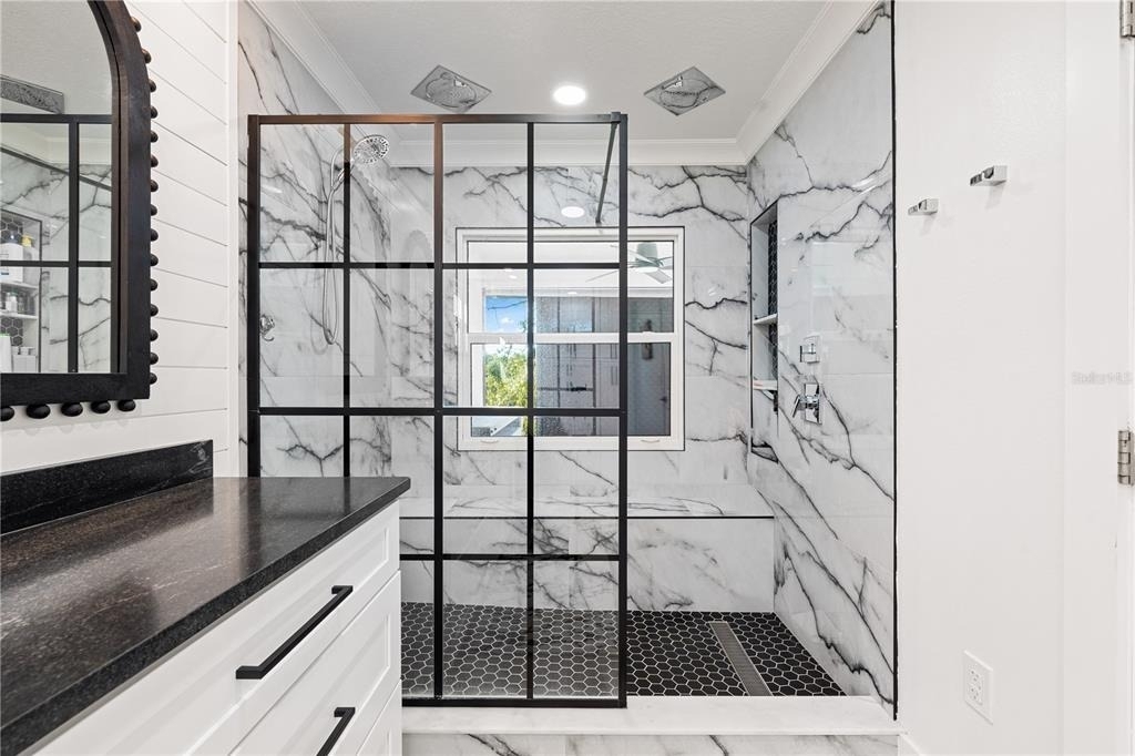 2500 Monterey Street - Photo 14