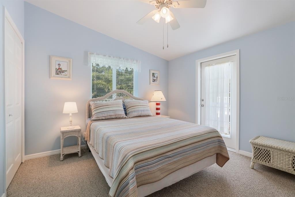 2804 Avenue C - Photo 12