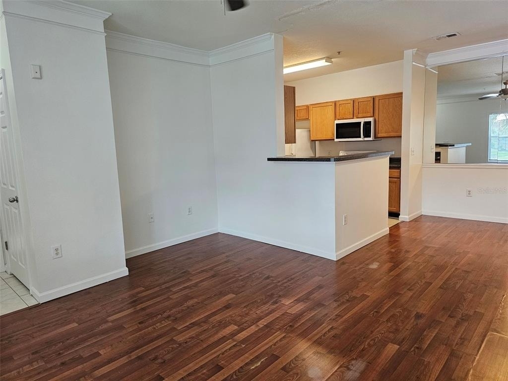 4802 51st Street W - Photo 5