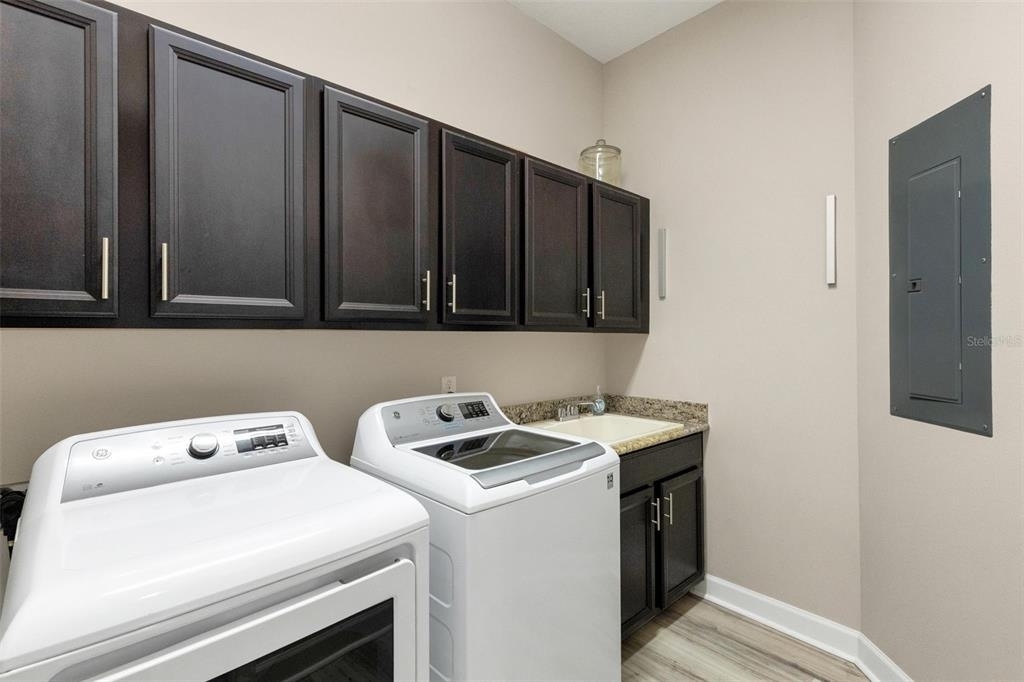 289 Sapphire Lake Drive - Photo 49