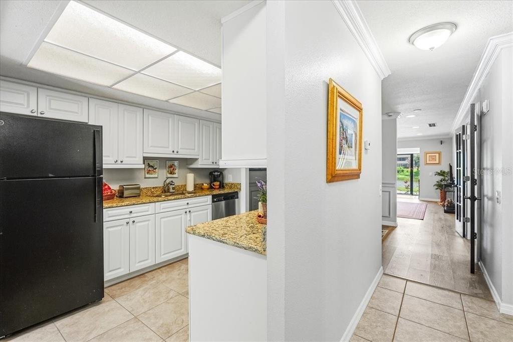 4540 Bee Ridge Road - Photo 4