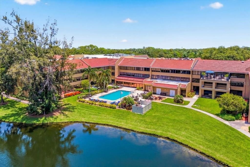 4540 Bee Ridge Road - Photo 31