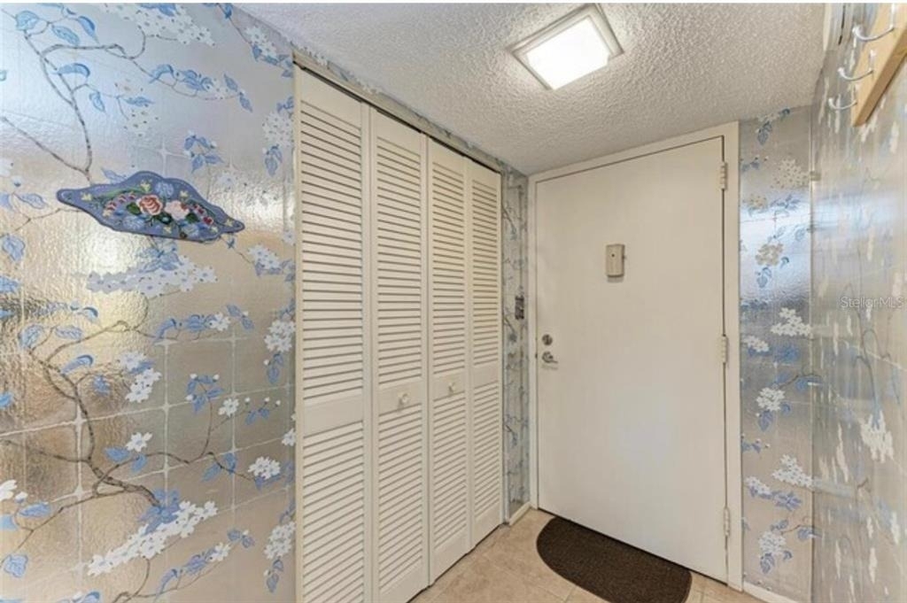 6120 43rd Street W - Photo 3