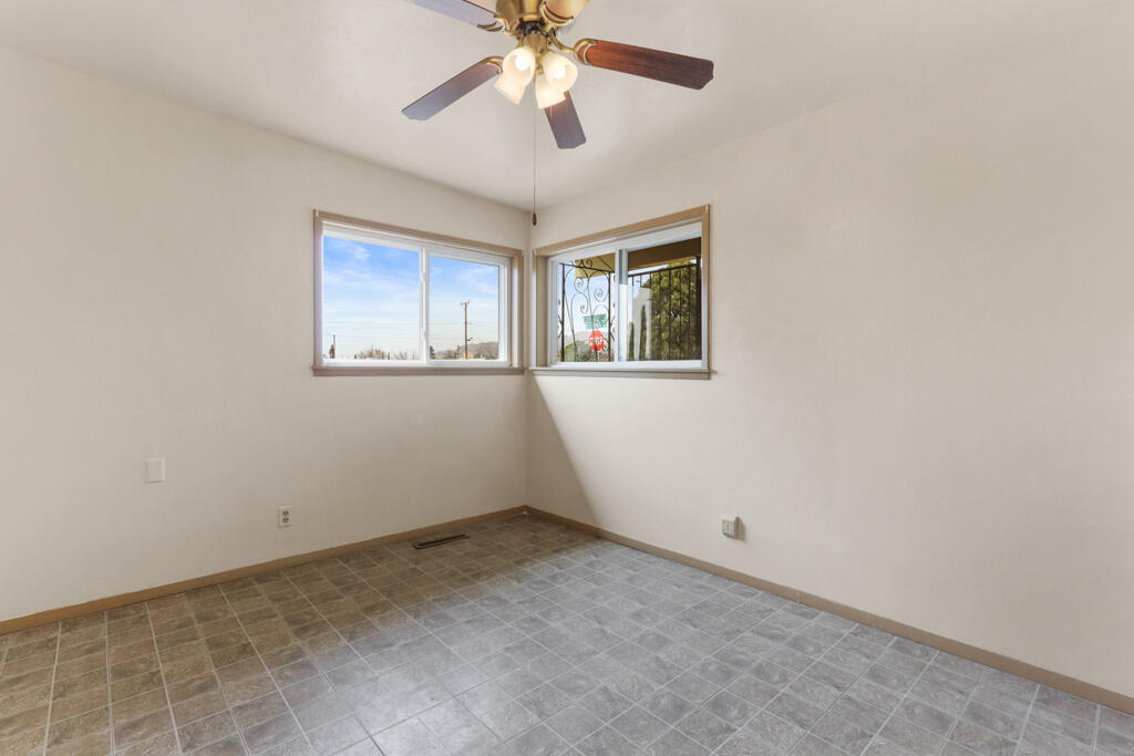 5201 Cornell Avenue - Photo 39