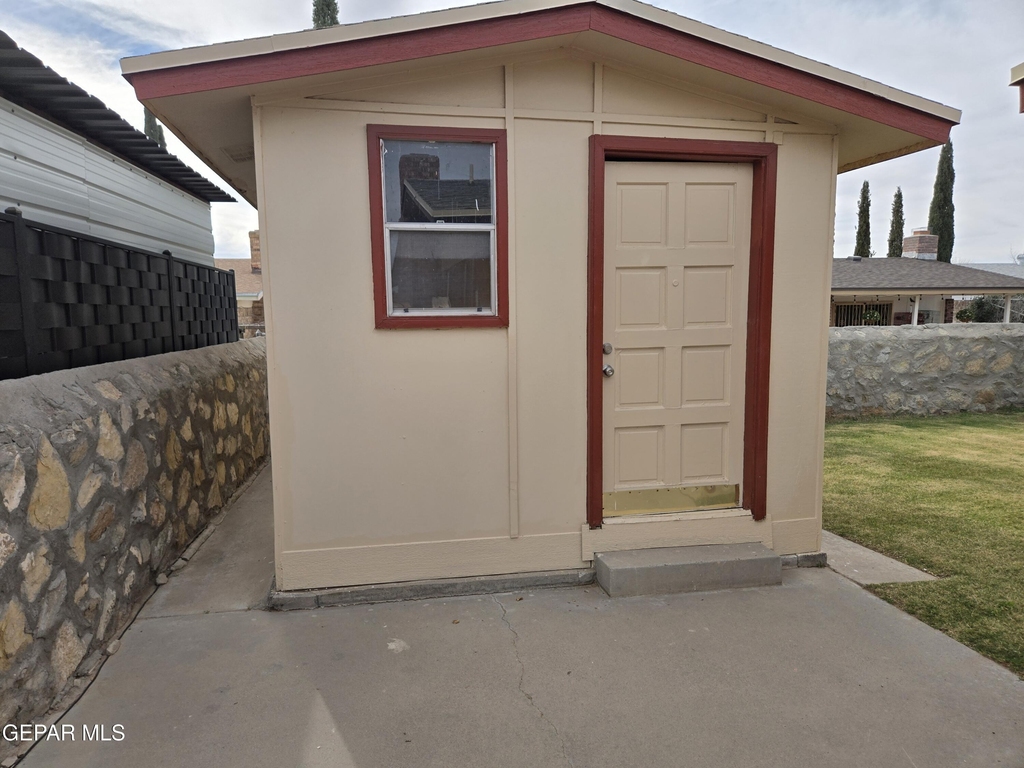 11188 Shoreline Drive - Photo 23