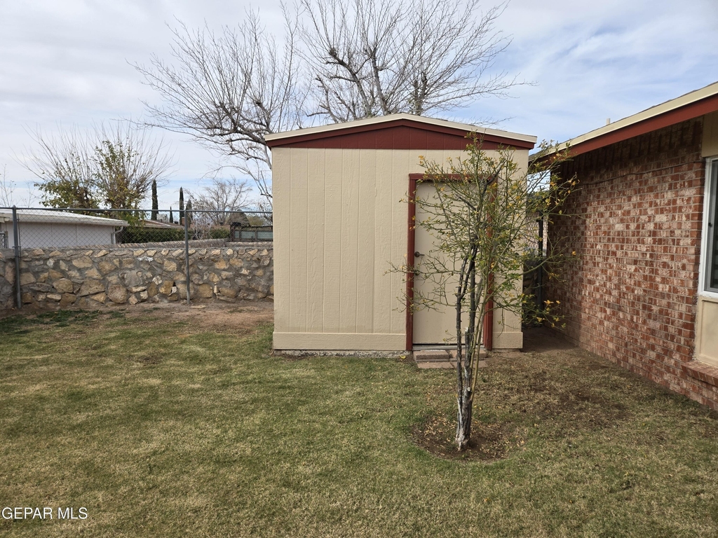 11188 Shoreline Drive - Photo 25