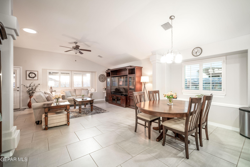 11364 Bullseye Street - Photo 2