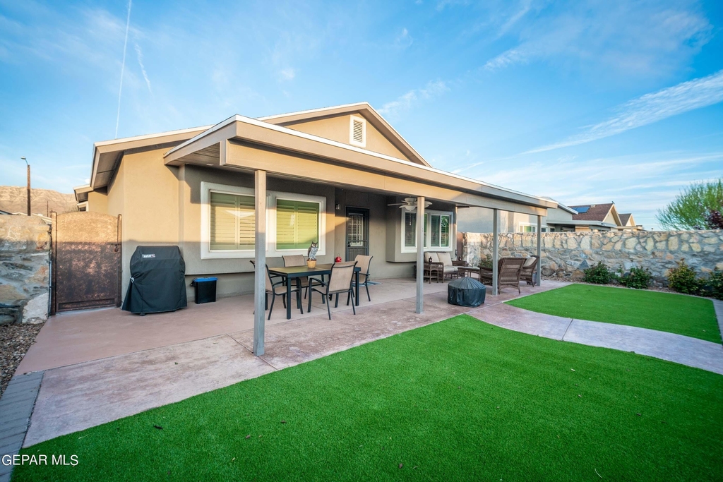 11364 Bullseye Street - Photo 16