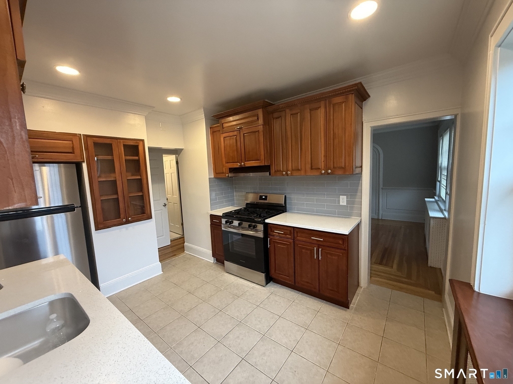 293 Beechmont Avenue - Photo 4
