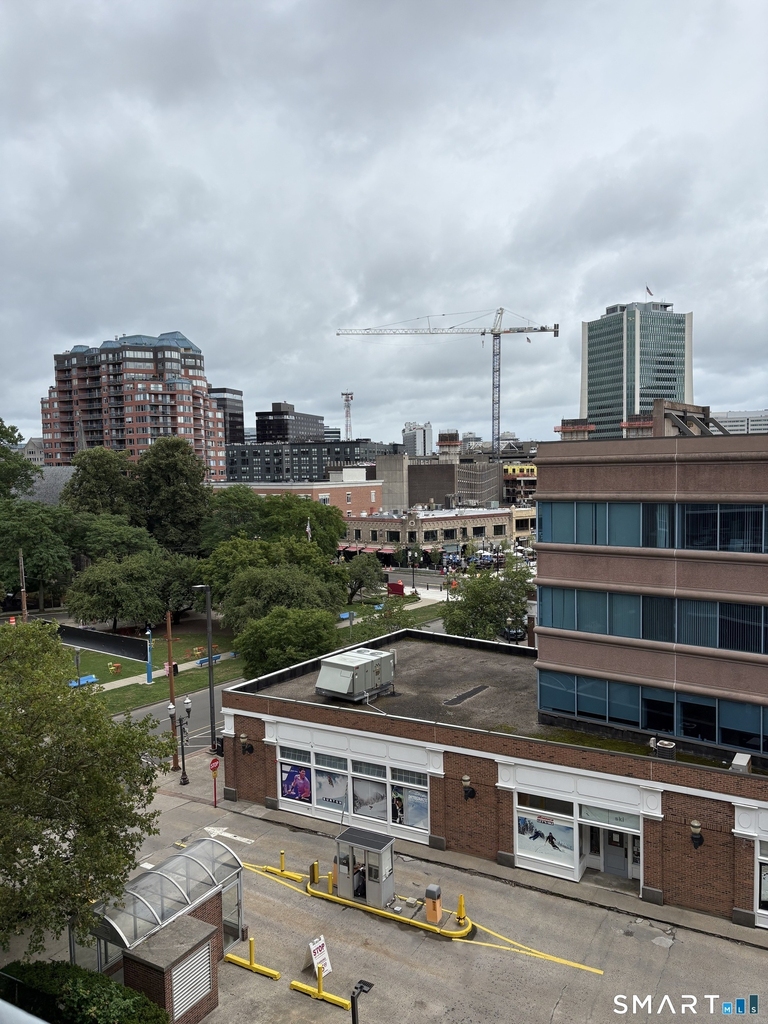 444 Bedford Street - Photo 8
