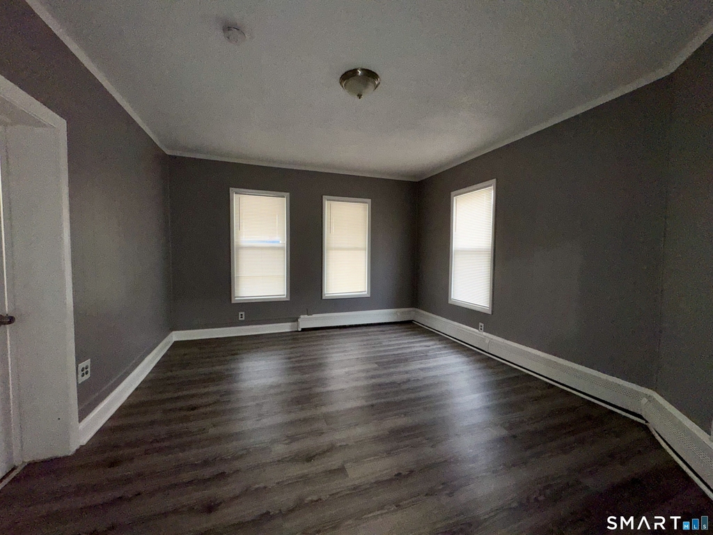 1102 Main Street - Photo 9