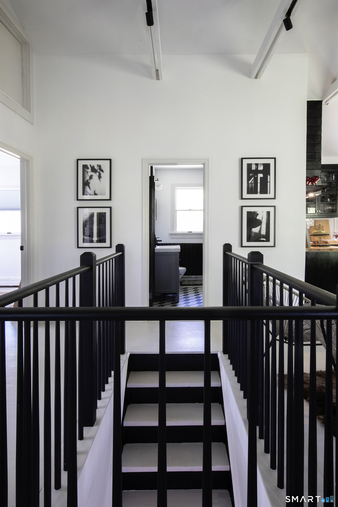 10 (upper) Sentry Hill Road - Photo 18