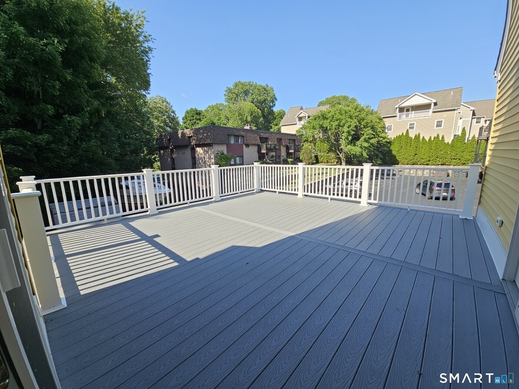 72 Maple Tree Avenue - Photo 18