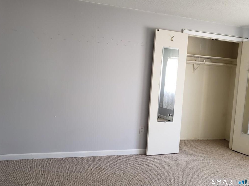 8 White Oak Road - Photo 10