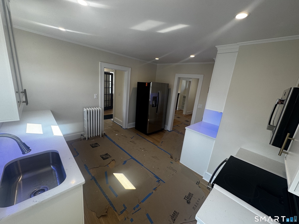 44-46 Lorraine Terrace - Photo 2