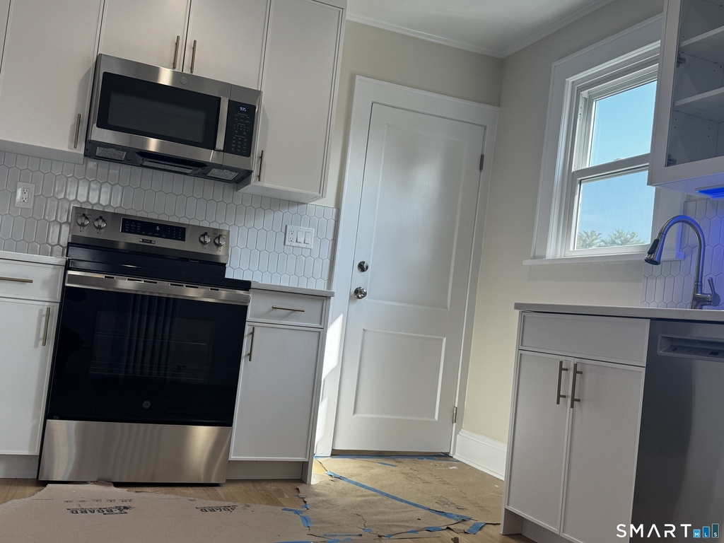 44-46 Lorraine Terrace - Photo 1
