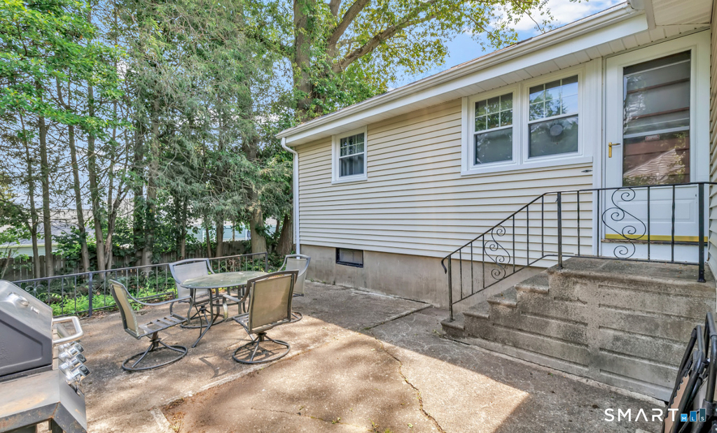 82 Crown Street - Photo 5