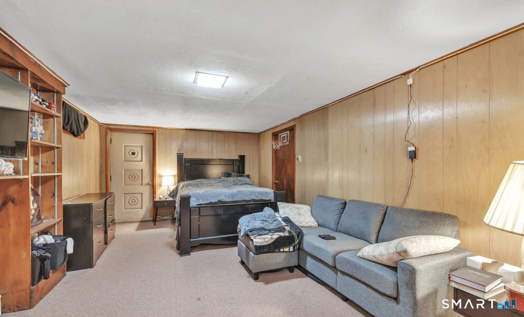 82 Crown Street - Photo 15