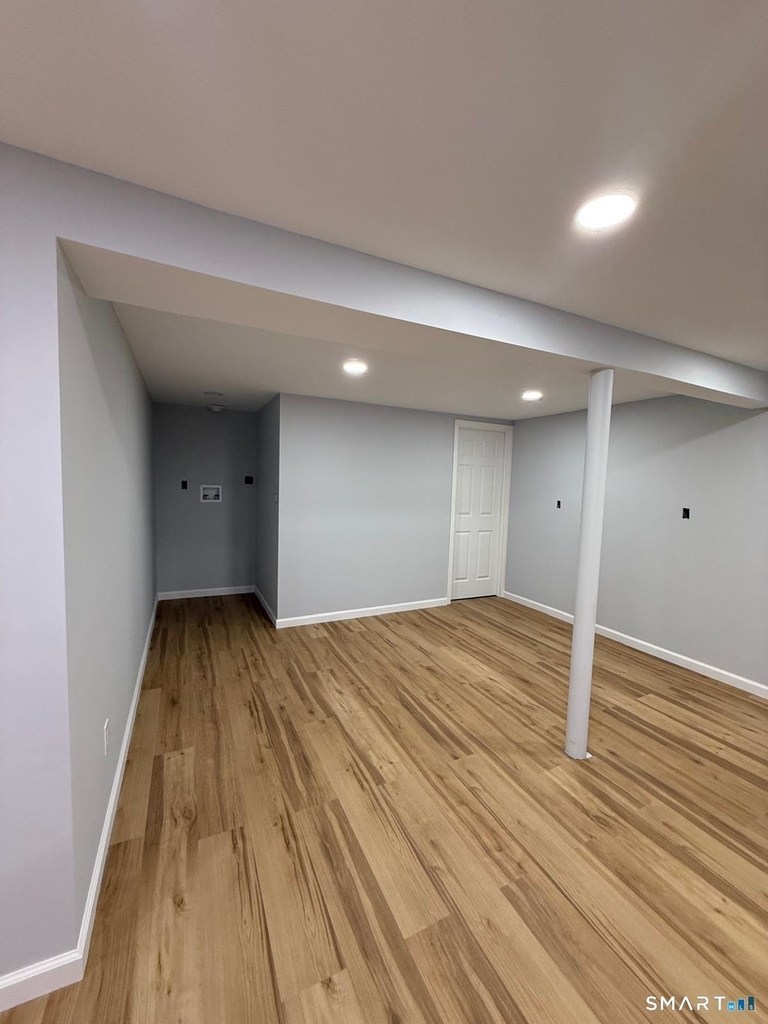82 Crown Street - Photo 15