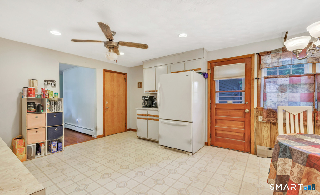 82 Crown Street - Photo 9