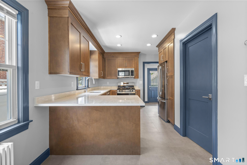16 Saint Charles Avenue - Photo 5