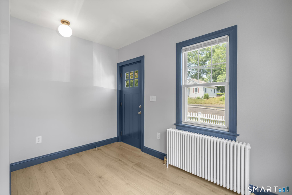 16 Saint Charles Avenue - Photo 3