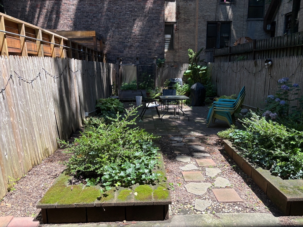 521 West 162nd Street - Photo 6