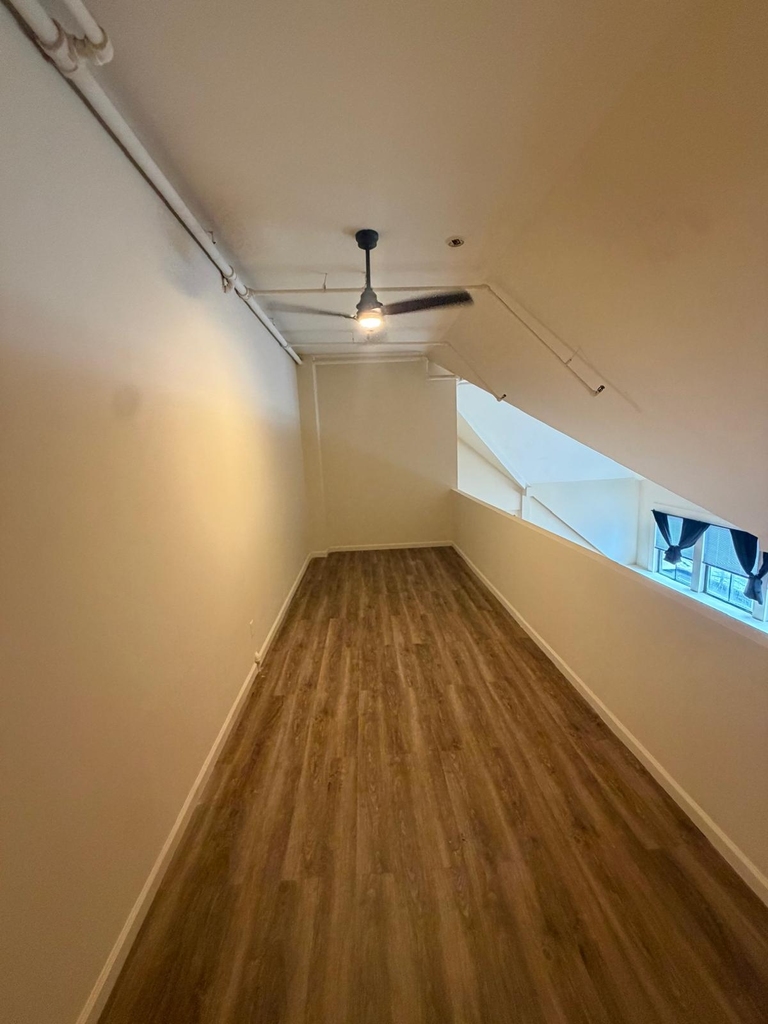 McLean Avenue - Photo 6