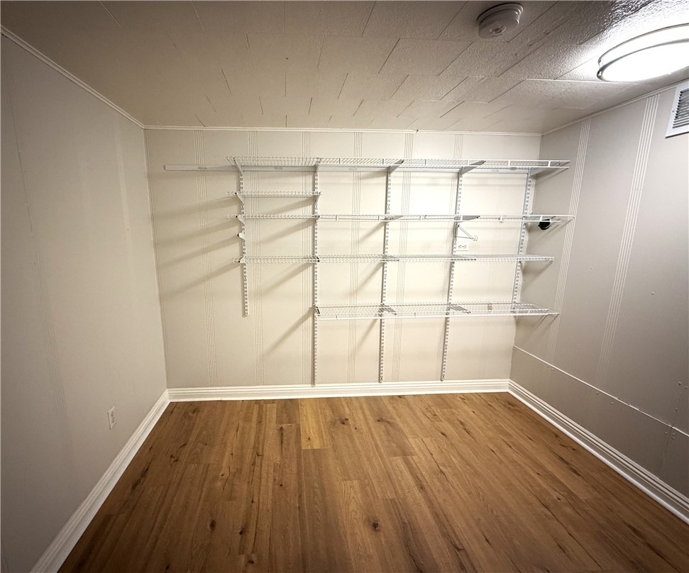 139 S 17 - Photo 5