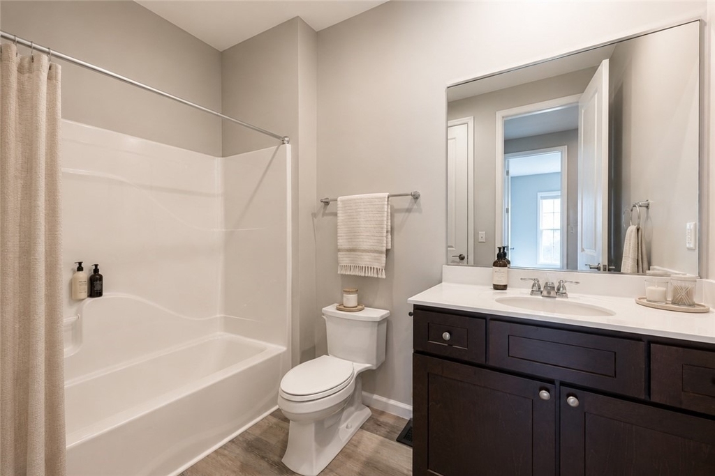 1439 Hastings Crescent - Photo 12