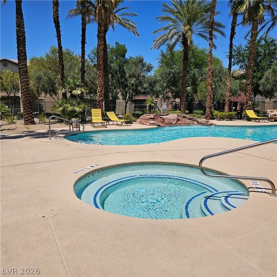 8000 W Badura Avenue - Photo 3
