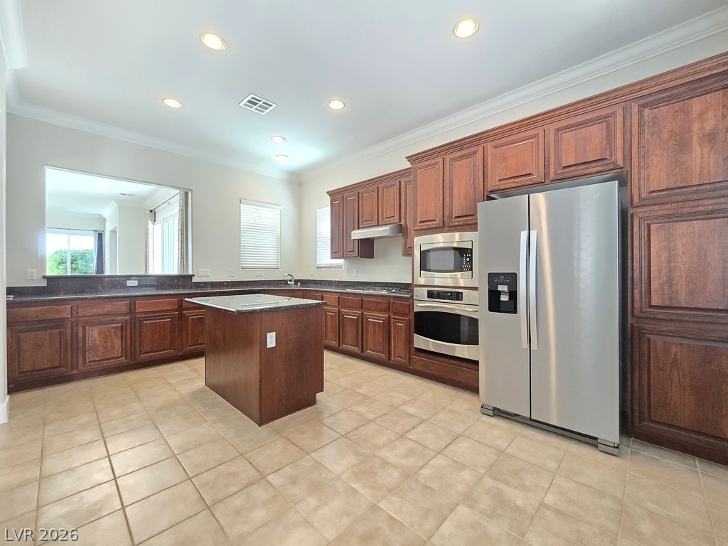 11363 Colinward Avenue - Photo 2