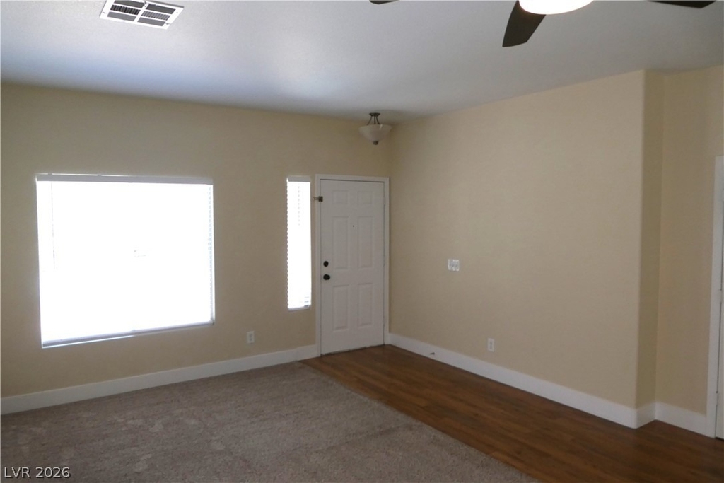 6038 Blue Autumn Street - Photo 3