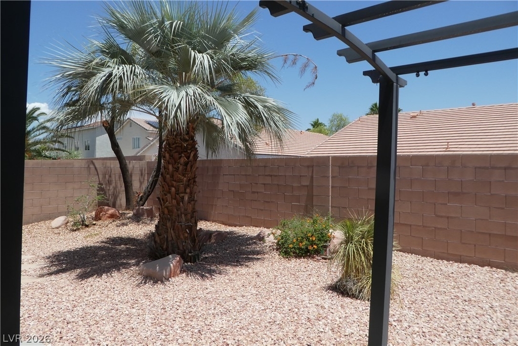 6038 Blue Autumn Street - Photo 34