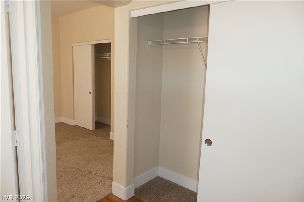 6038 Blue Autumn Street - Photo 18