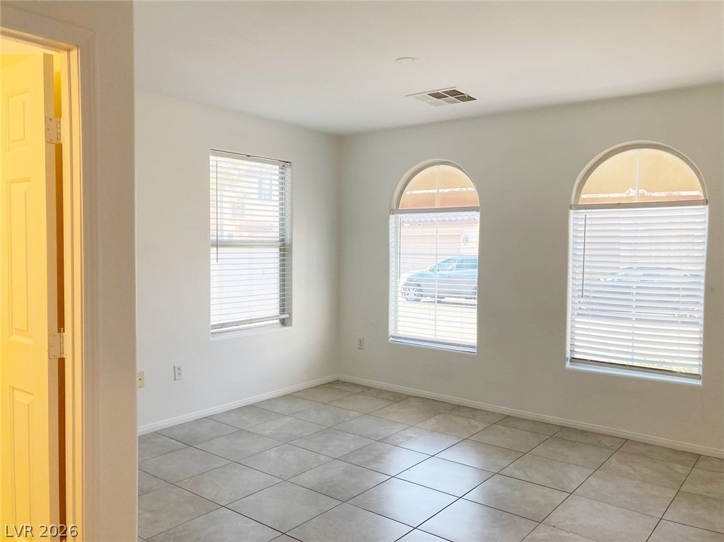 4990 Tioga Pass Avenue - Photo 7