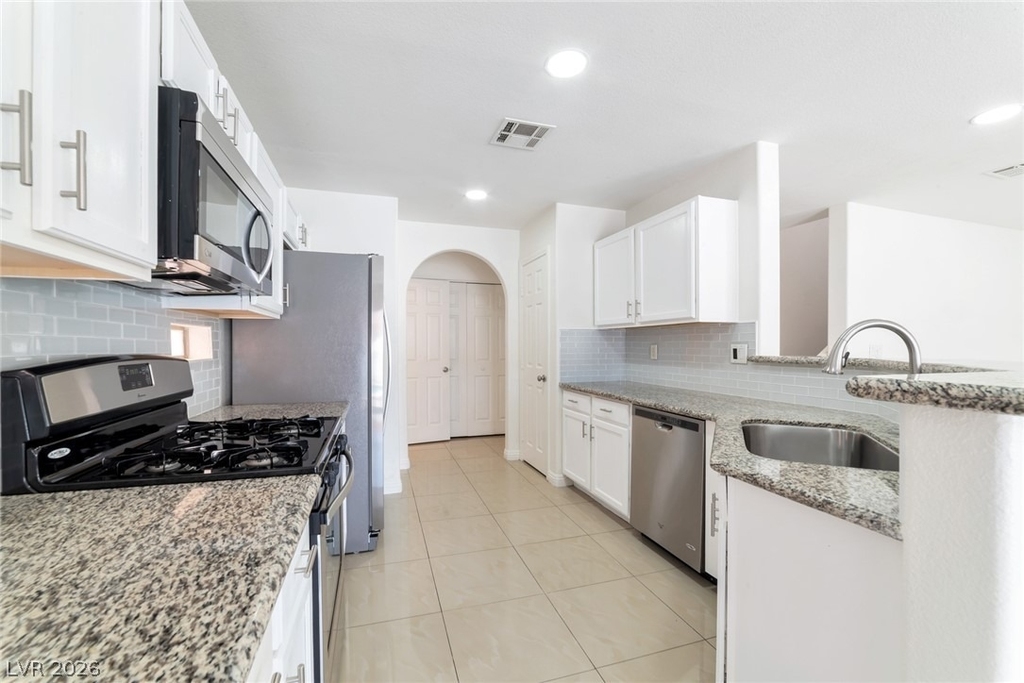 9632 Gatesville Avenue - Photo 9
