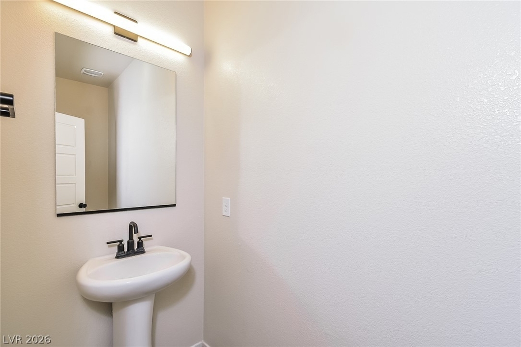 4527 Sapphire Moon Avenue - Photo 12