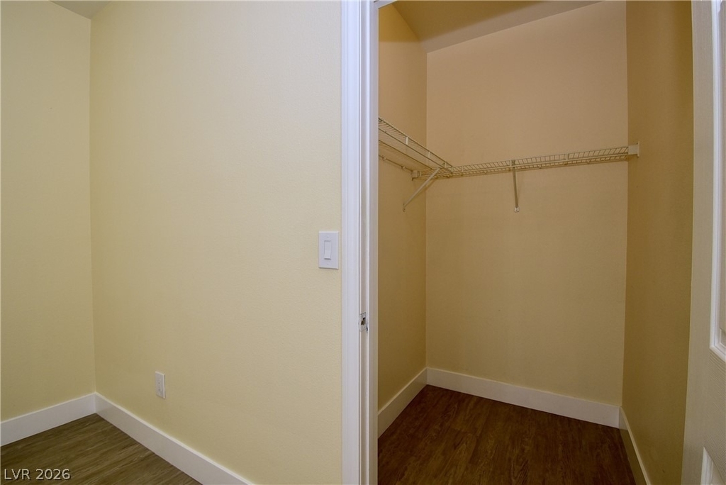 8000 Badura Avenue - Photo 13