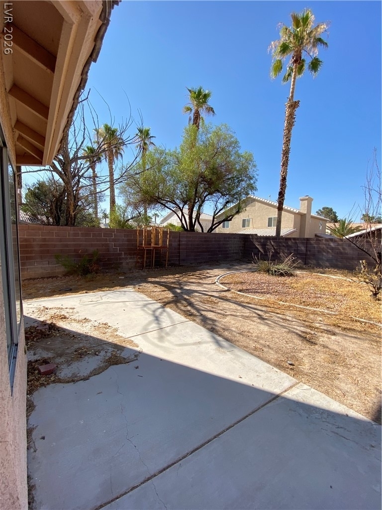 8328 Sea Glen Drive - Photo 6